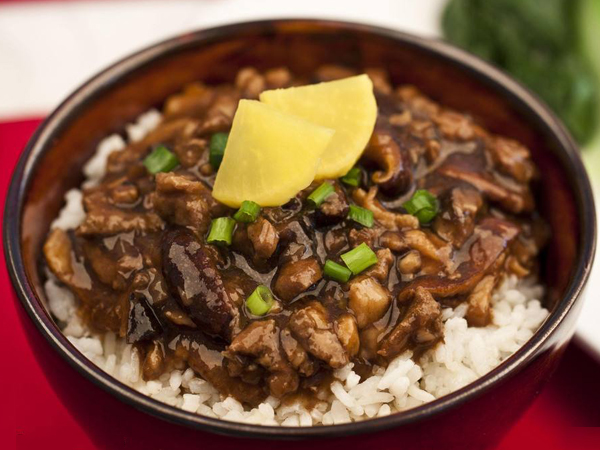 台式卤肉饭